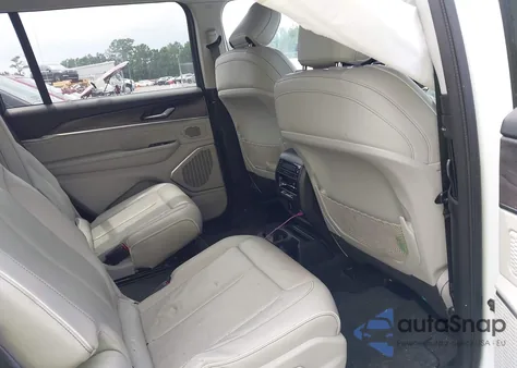 2023 Jeep Grand Cherokee L Overland 4X2 z USA, uszkodzony, nr VIN 1C4RJJDG7P8734521